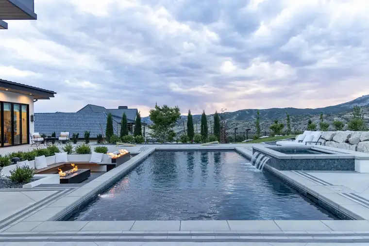 The Alpine Horizon by Raykon Construction