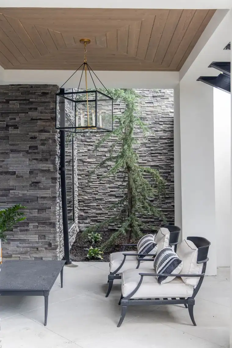 The Alpine Horizon by Raykon Construction