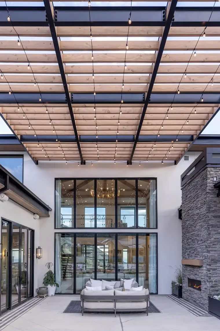The Alpine Horizon by Raykon Construction
