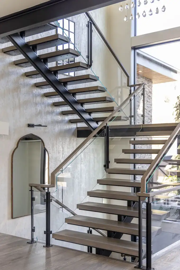 The Alpine Horizon by Raykon Construction