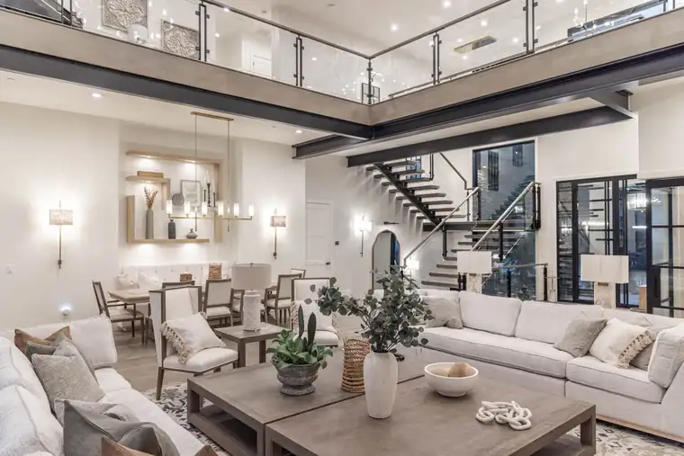 The Alpine Horizon by Raykon Construction