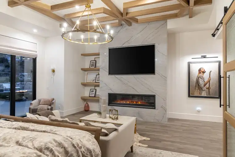 The Alpine Horizon by Raykon Construction