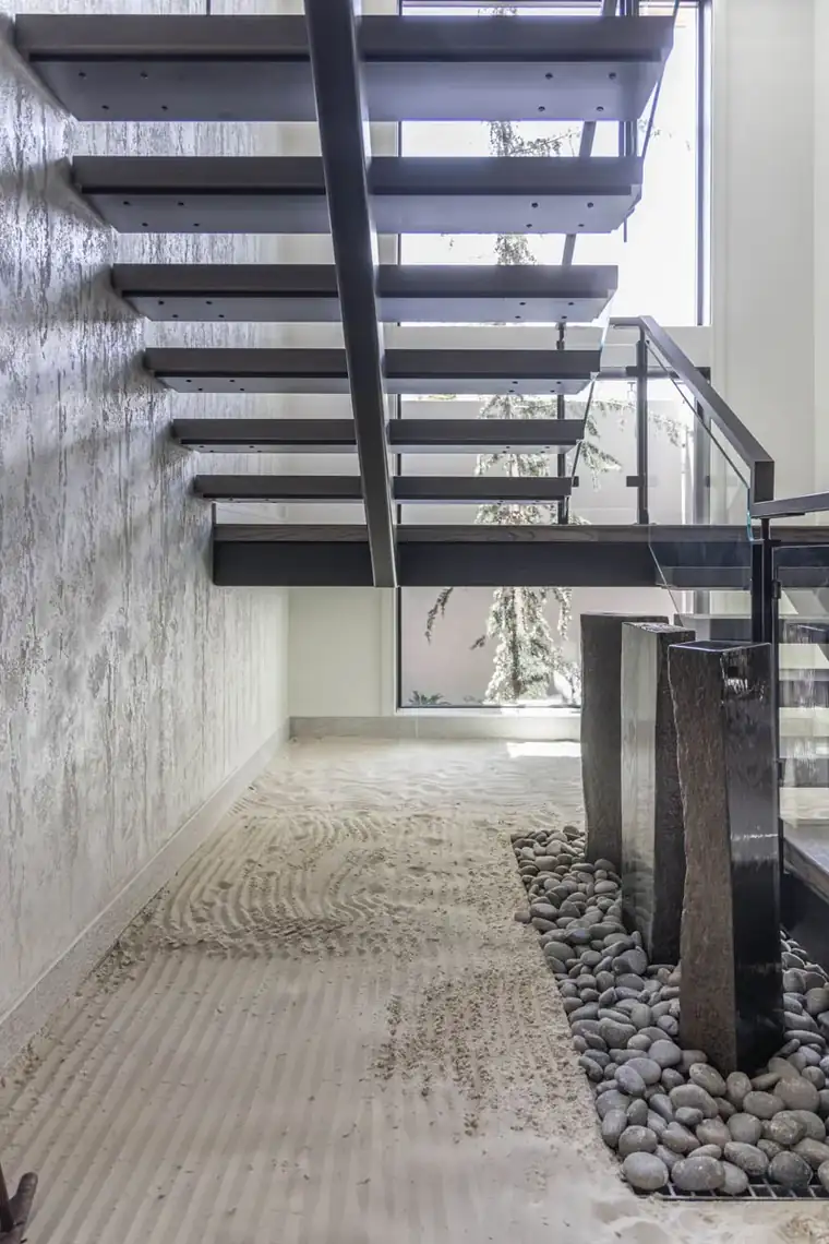 The Alpine Horizon by Raykon Construction