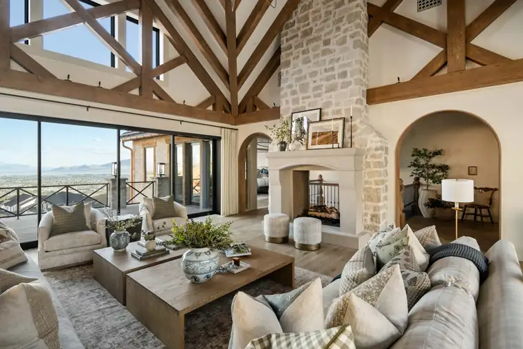 Auberge de la Famille by Raykon Construction