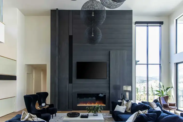 The Baccarat by Raykon Construction
