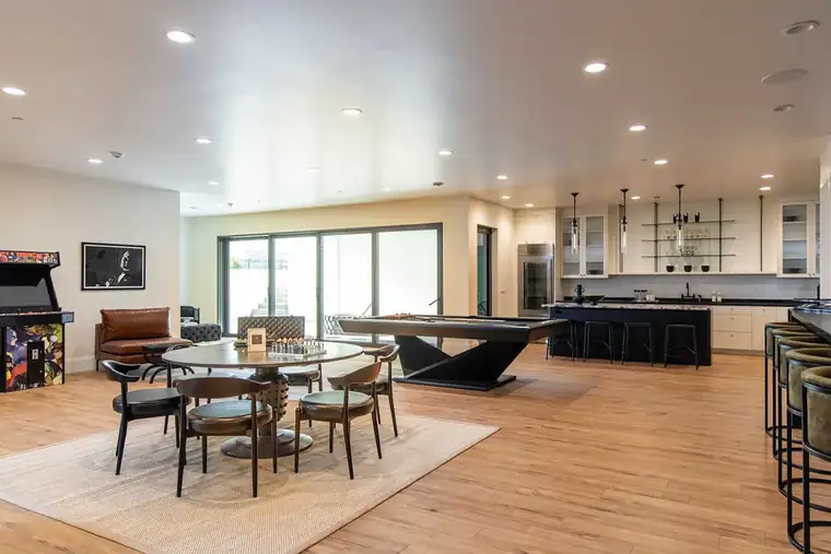 The Baccarat by Raykon Construction