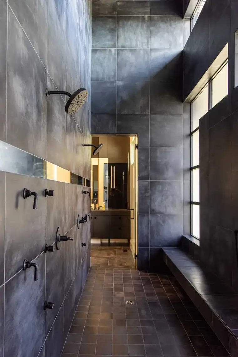 The Baccarat by Raykon Construction