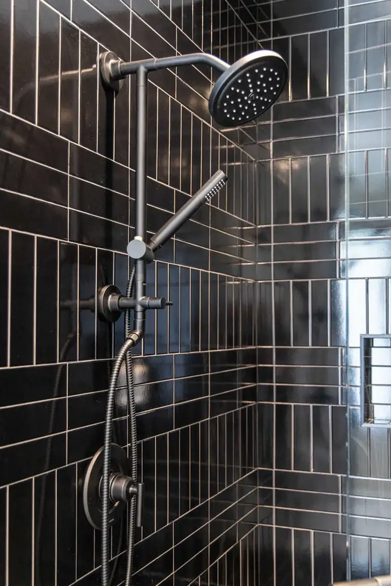 The Baccarat by Raykon Construction