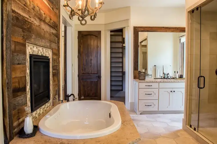 Bathrooms by Raykon Construction