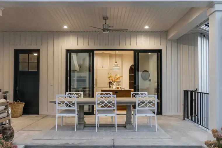 The Canyon Terrace by Raykon Construction
