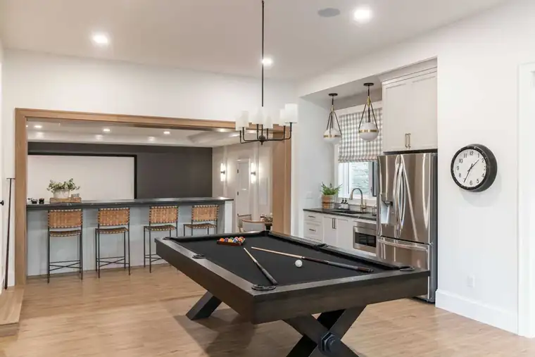 The Canyon Terrace by Raykon Construction
