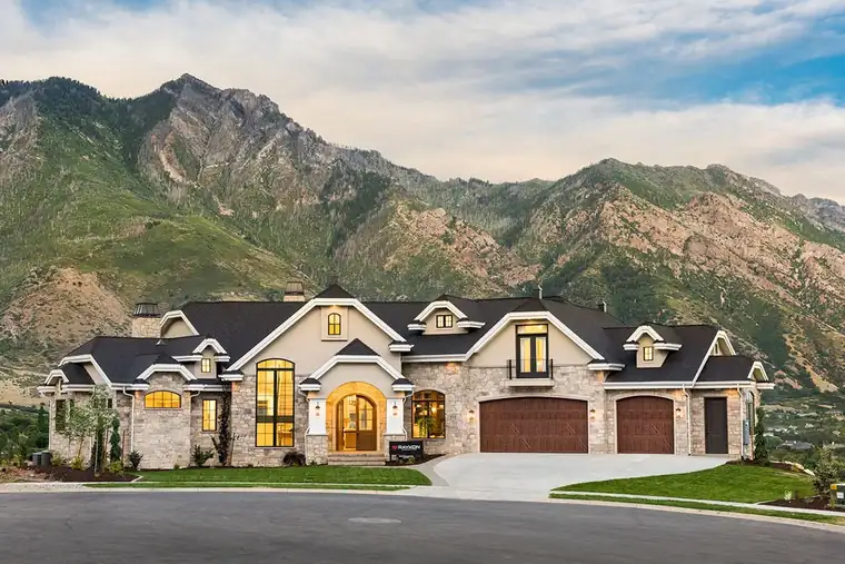 Deer Crest Circle by Raykon Construction