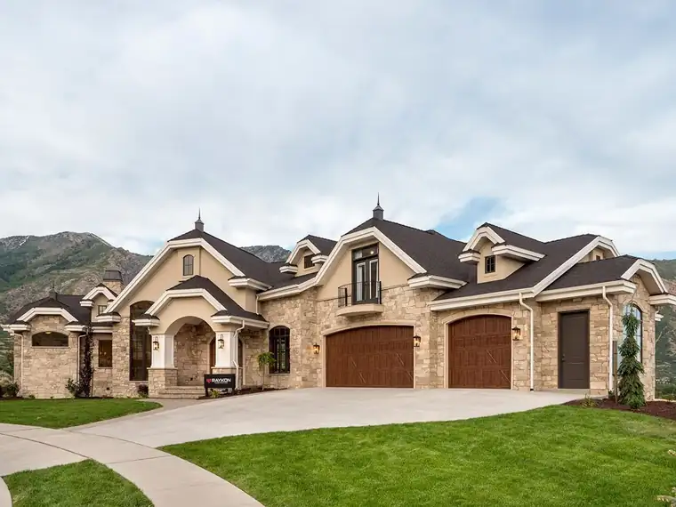 Deer Crest Circle by Raykon Construction