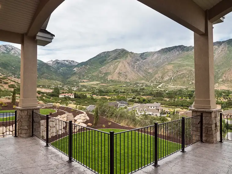 Deer Crest Circle by Raykon Construction