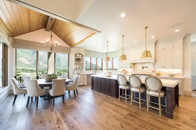 Deer Crest Circle by Raykon Construction