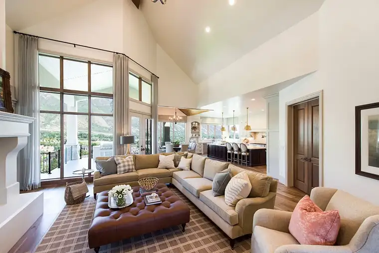 Deer Crest Circle by Raykon Construction