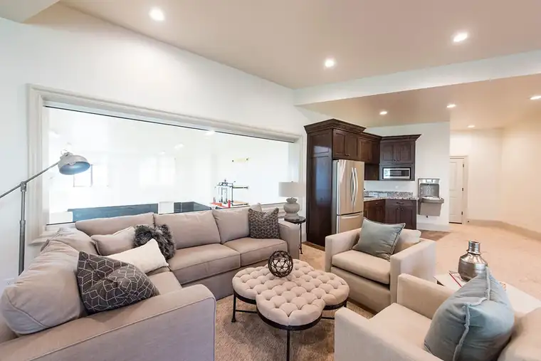 Deer Crest Circle by Raykon Construction