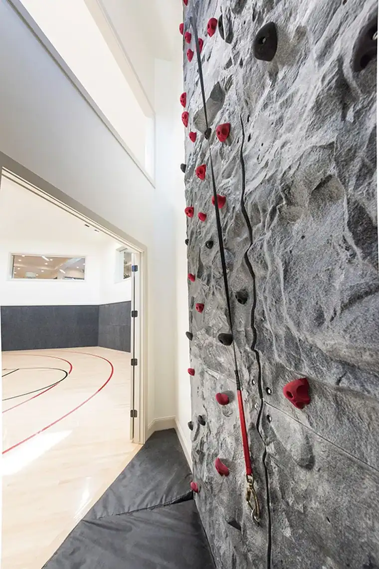 Deer Crest Circle by Raykon Construction