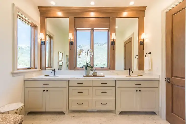 Deer Crest Circle by Raykon Construction