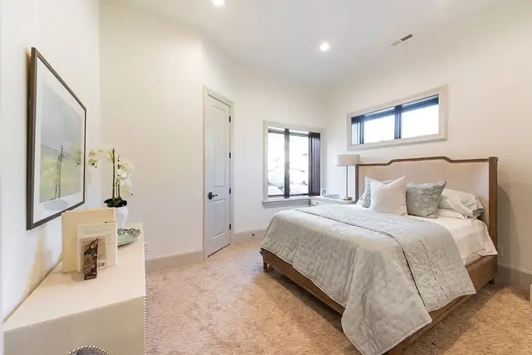 Deer Crest Circle by Raykon Construction