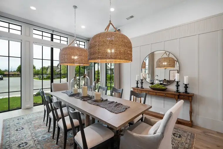 The European Chic by Raykon Construction