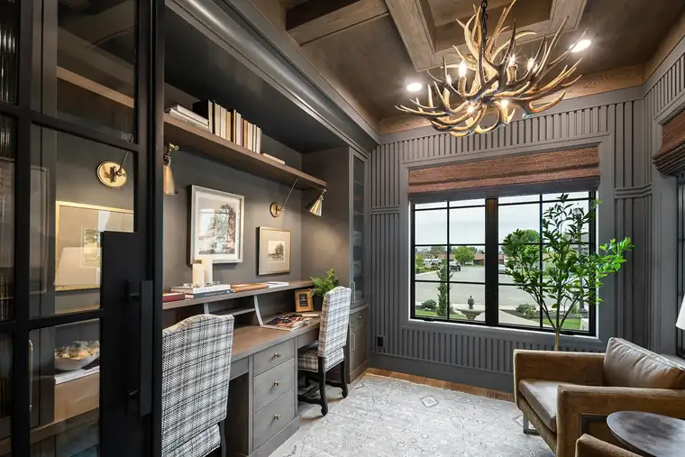 The European Chic by Raykon Construction