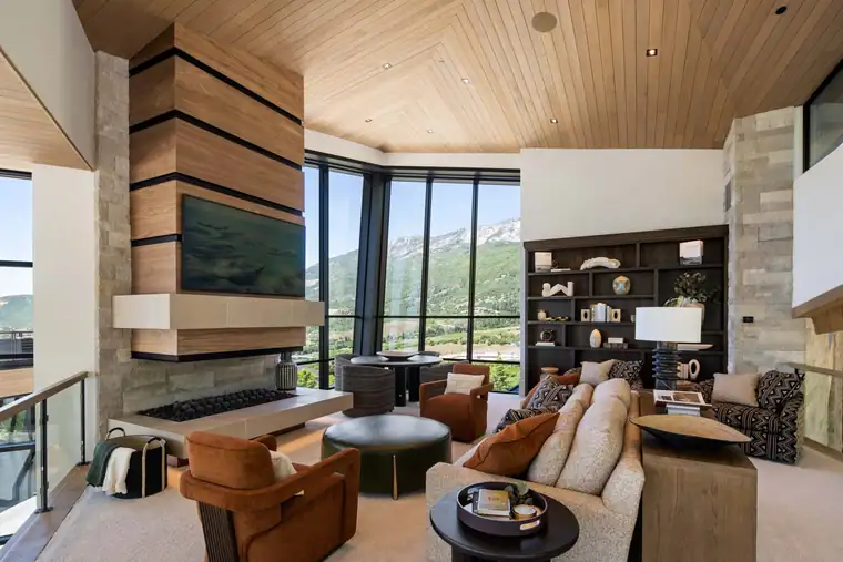 The Evergreen Summit by Raykon Construction
