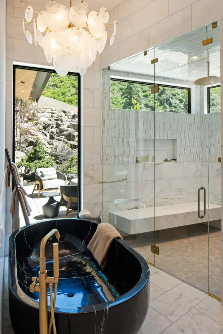 The Evergreen Summit by Raykon Construction