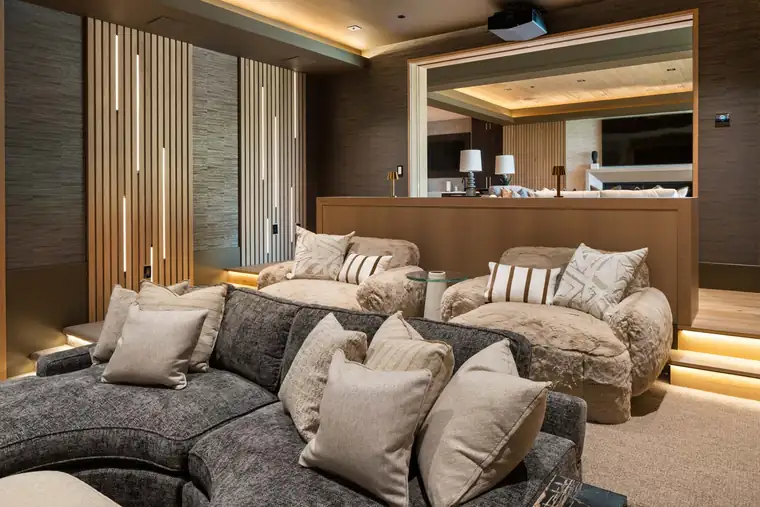 The Evergreen Summit by Raykon Construction