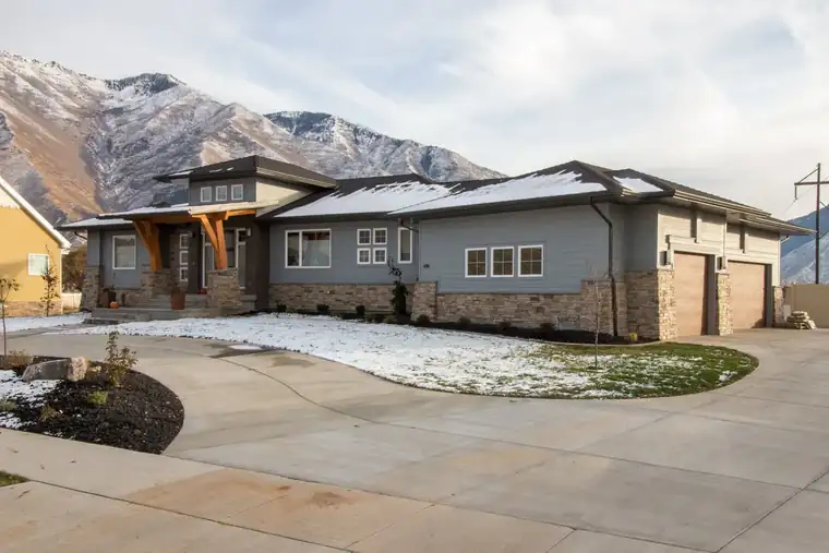 Home Exteriors by Raykon Construction