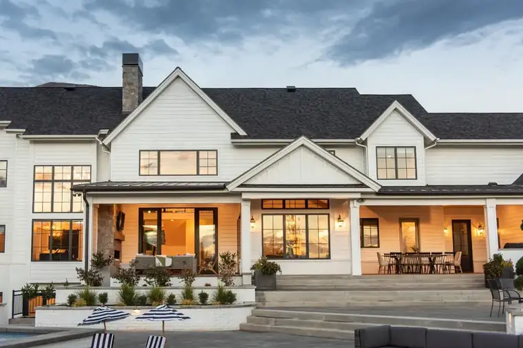 The Grove Farmhouse by Raykon Construction