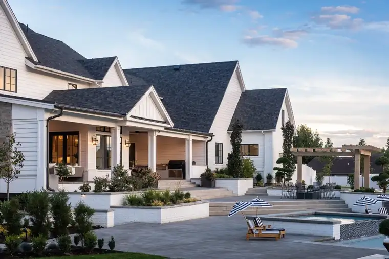The Grove Farmhouse by Raykon Construction