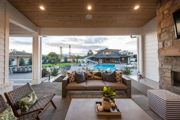 The Grove Farmhouse by Raykon Construction