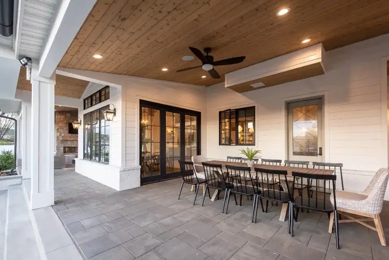 The Grove Farmhouse by Raykon Construction