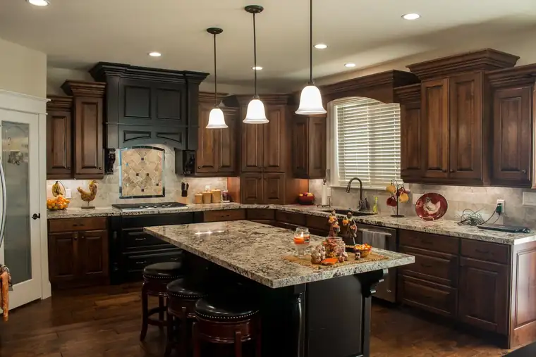 Kitchens by Raykon Construction