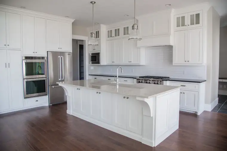 Kitchens by Raykon Construction