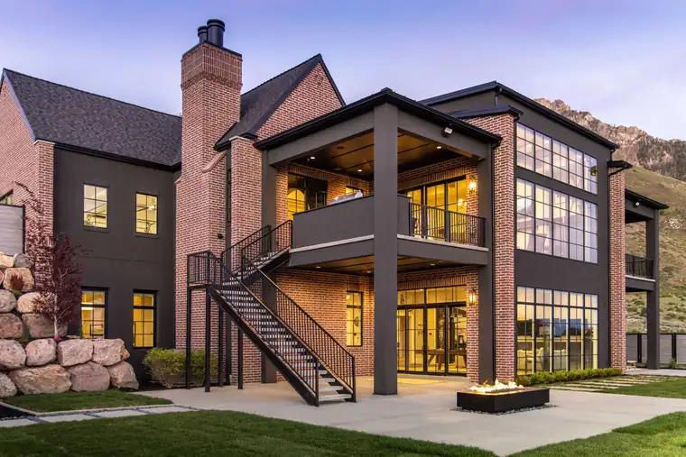 The Moritz by Raykon Construction