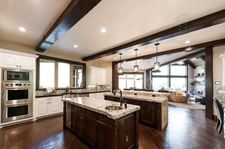 The Mountain Majesty by Raykon Construction