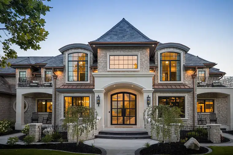 The Rosegate by Raykon Construction