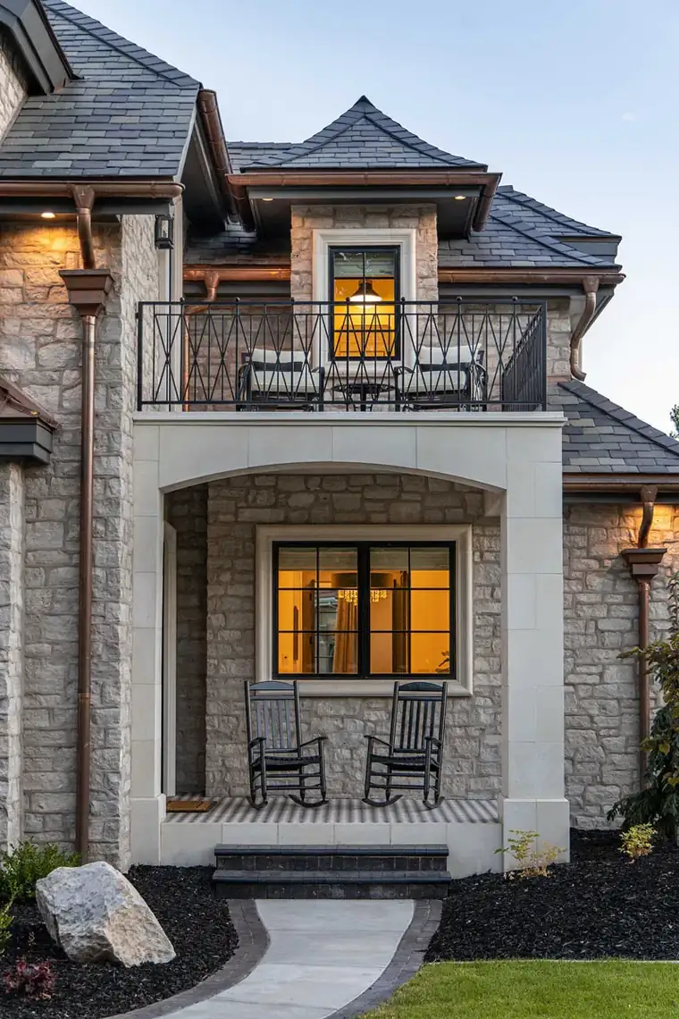 The Rosegate by Raykon Construction