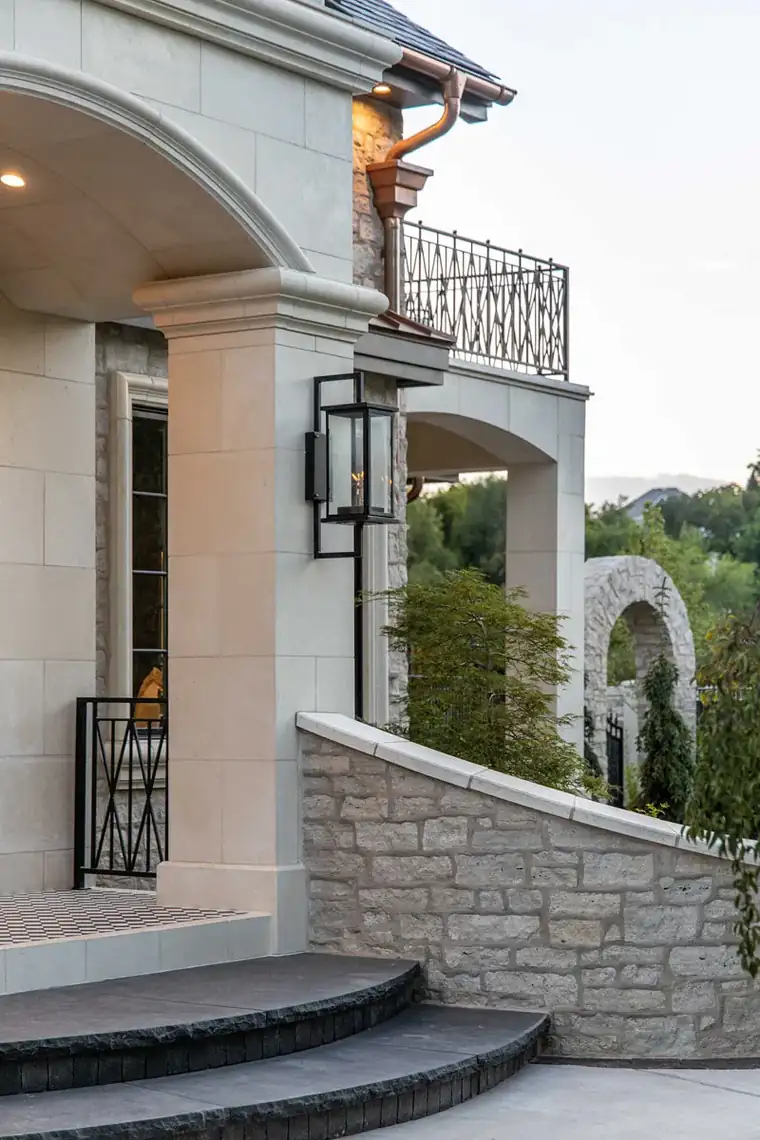 The Rosegate by Raykon Construction