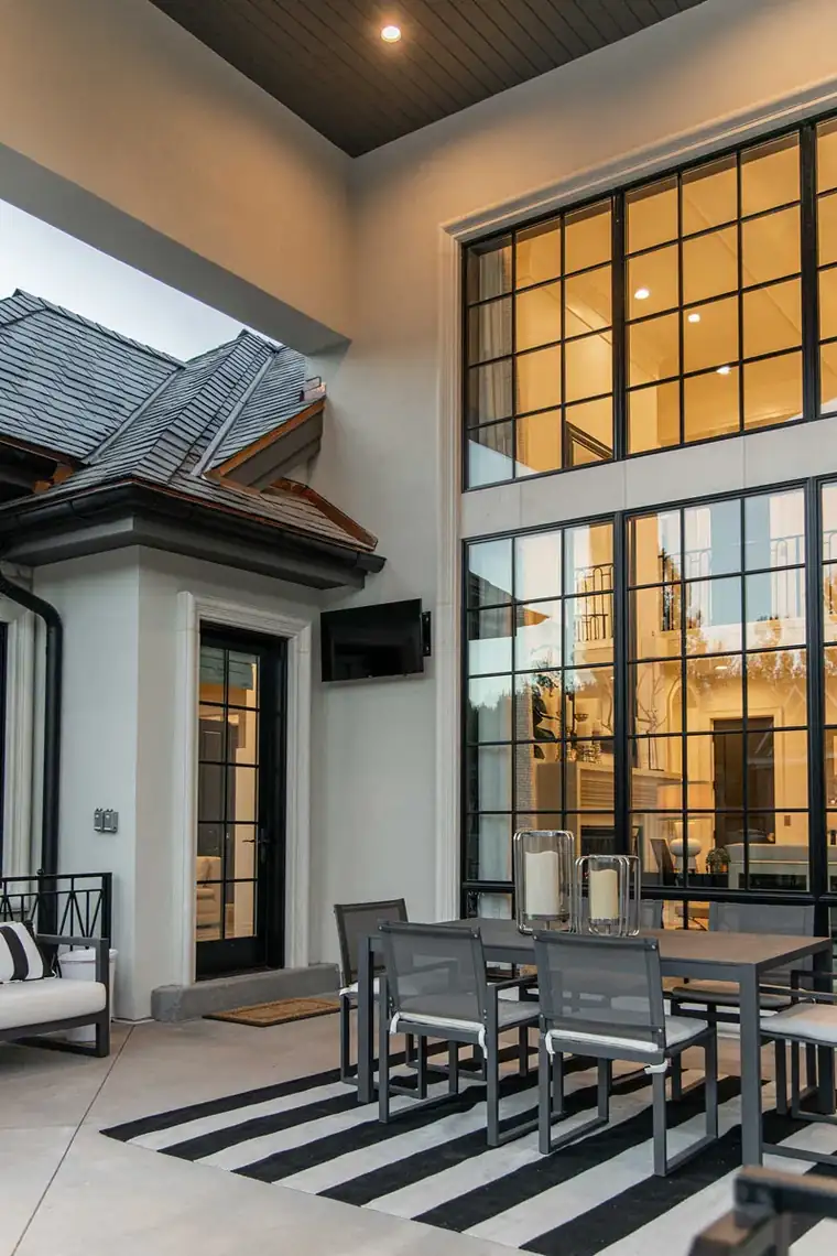The Rosegate by Raykon Construction