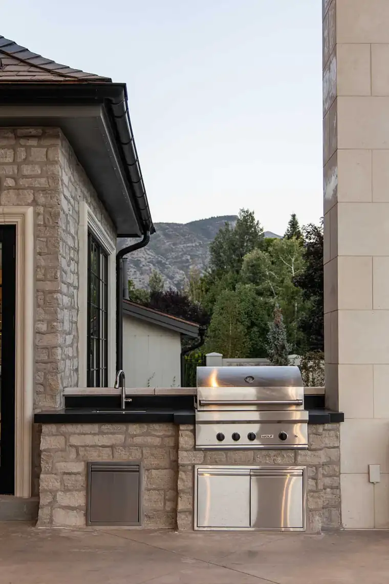 The Rosegate by Raykon Construction
