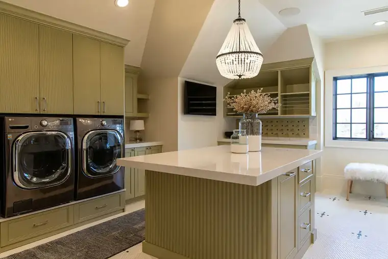 The Rosegate by Raykon Construction