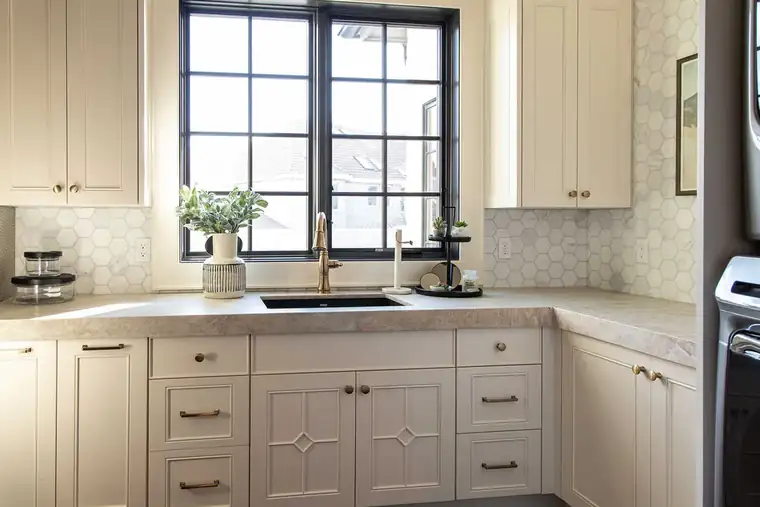 The Rosegate by Raykon Construction