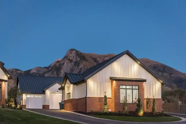The Stoney Brook by Raykon Construction
