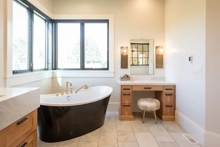 The Stoney Brook by Raykon Construction
