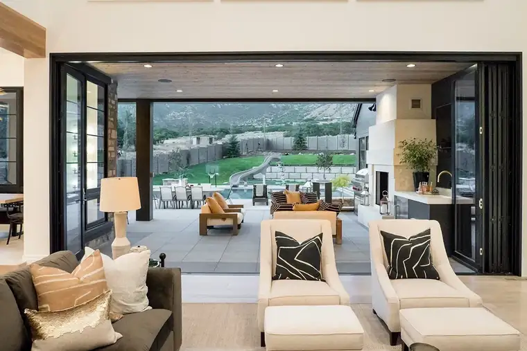 The Mezza by Raykon Construction