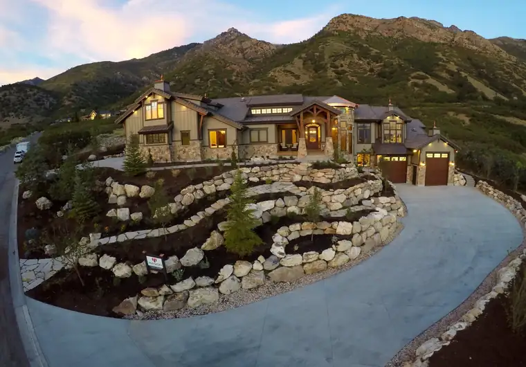The View by Raykon Construction