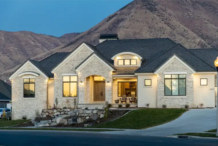 The Wildflower Lane by Raykon Construction